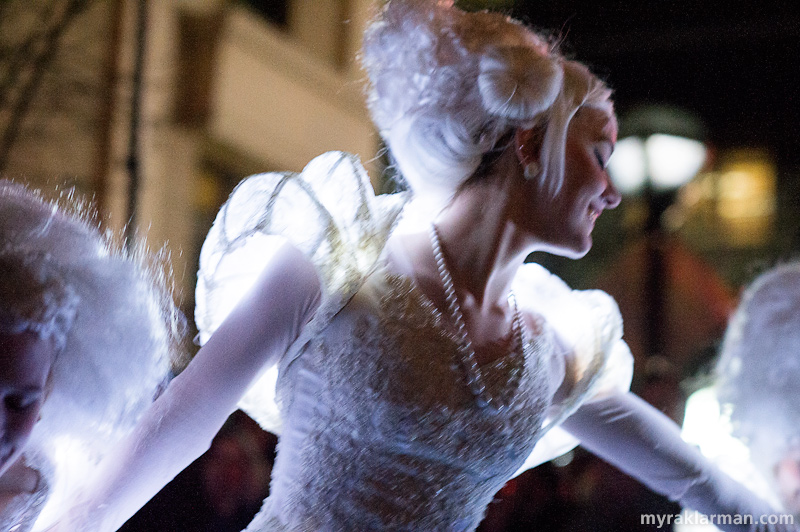 FoolMoon 2013 | Luminaries as fashion as poetry as dance. 