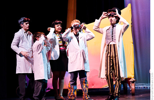 Pioneer Theatre Guild: Willy Wonka | Preparing to enter Wonka’s television room. (l-r: Sam Hubbard, Milo Tucker-Meyer, Hope Parow, Schuyler Robinson, Max Rasmussen)