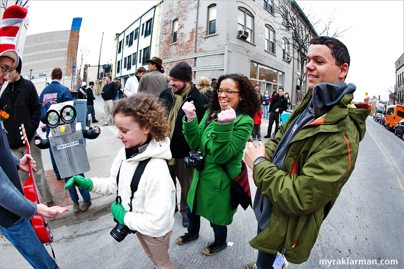 FestiFools 2009 | Ecstatic reunion with dear friends, who came in from Grand Rapids to experience and photograph FestiFools firsthand. Can’t wait to hang with Mike and Yo (and their babies, whom I’ve known since they really were babies) again soon!