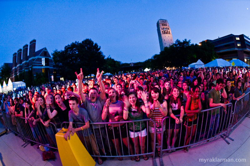 Ann Arbor Summer Festival 2009 | Someone who should know told me that My Dear Disco brought in the biggest TOP crowd since 2004. 