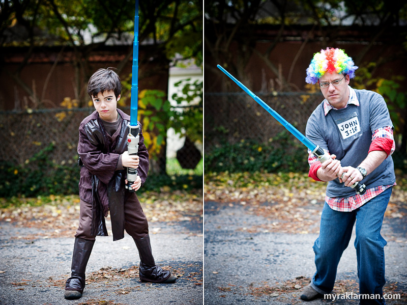 Halloween 2009 | Rollen Stewart (aka Rainbow Man) stopped by for some Jedi training.