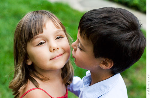 I Don’t Shoot Weddings... | Once Iris had had enough kisses, she was ready to return to Brooklyn. 